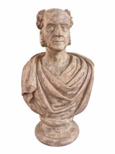 Busto virile in gesso